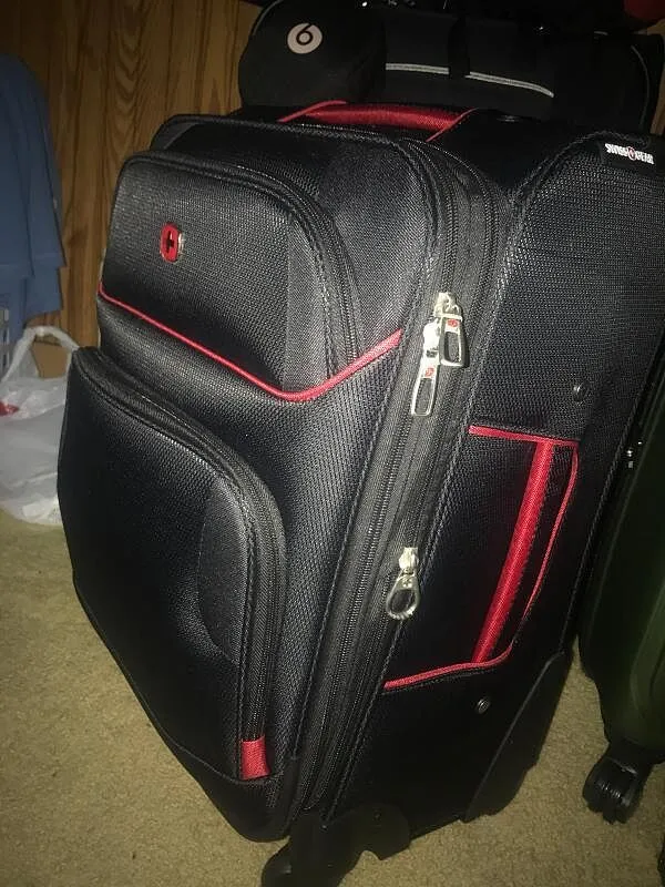 Swissgear 7317 Large checked spinner kuffert sort/rød