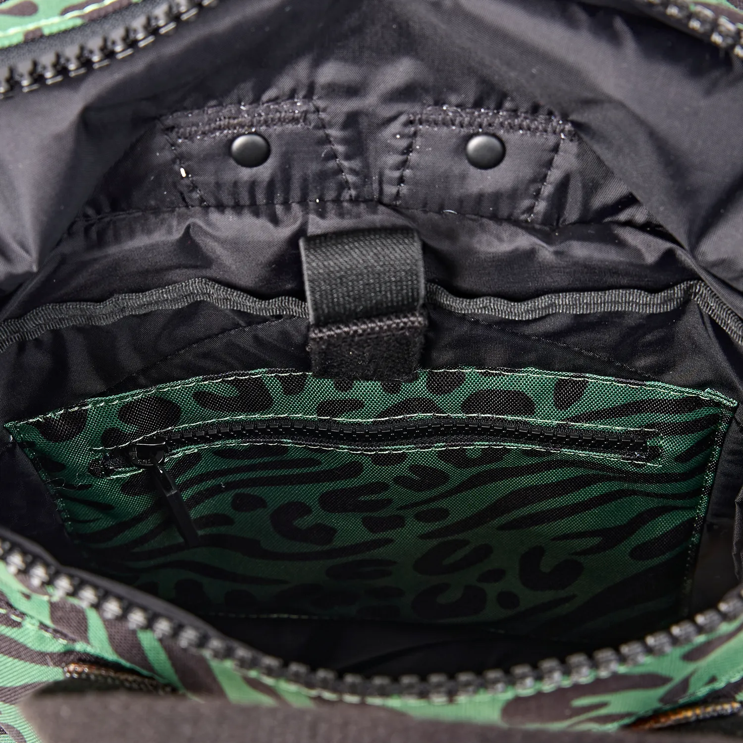 Roka London Canfield rygsæk small animal artichoke 9,8L