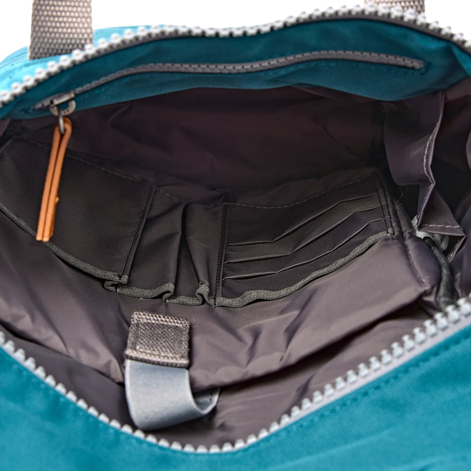 Roka London Finchley rygsæk Deep Teal Medium 12 liter