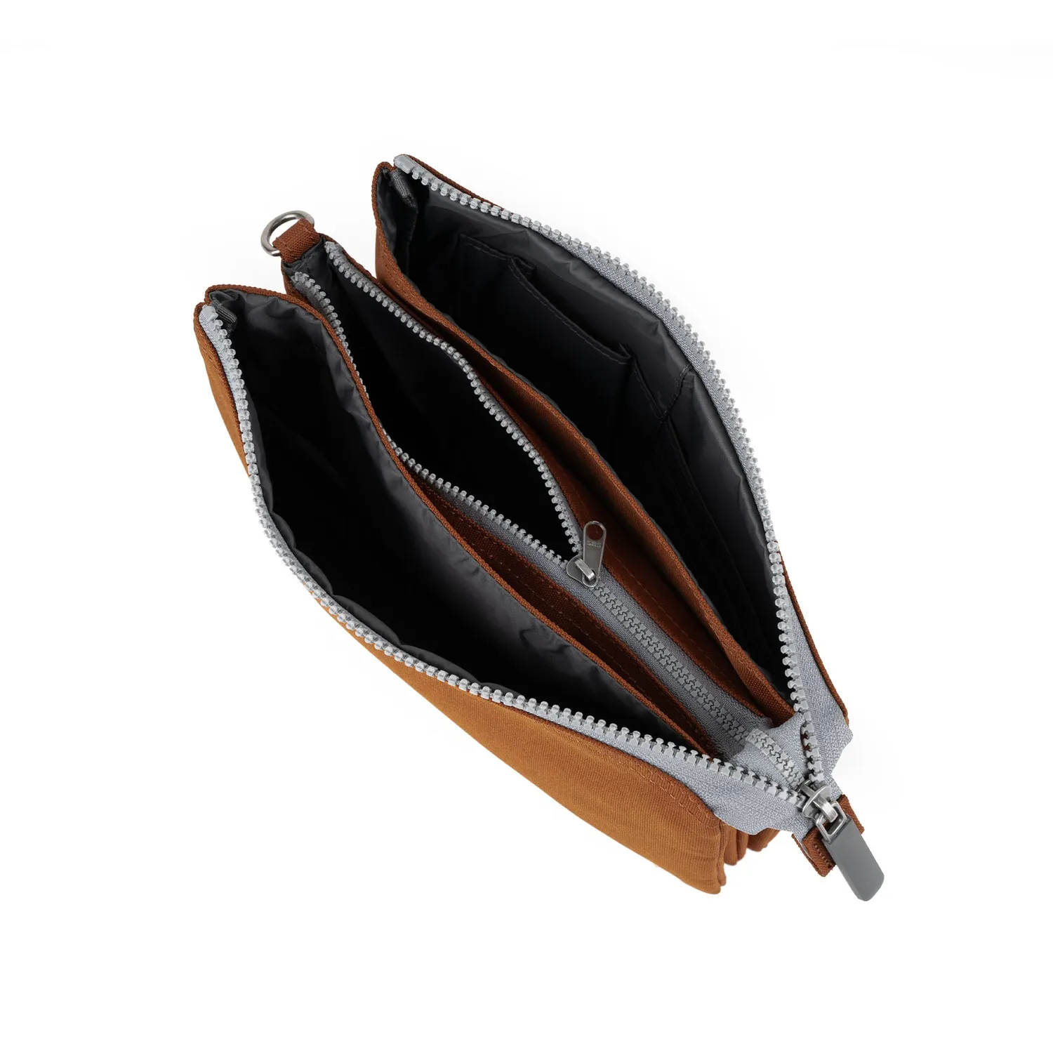Roka London Carnaby crossbody XL Bran brun 0,5 liter