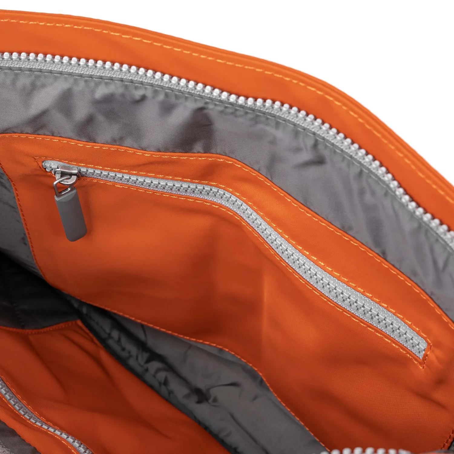 Roka London Moorgate Burnt Orange messengertaske 3,2 liter