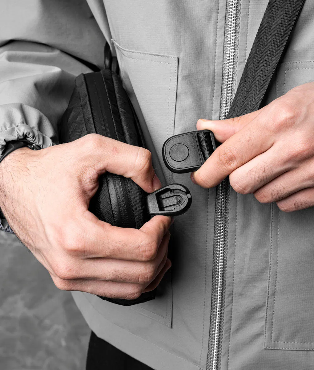 Alpaka Flight Sling 1L bæltetaske sort Ultradyne