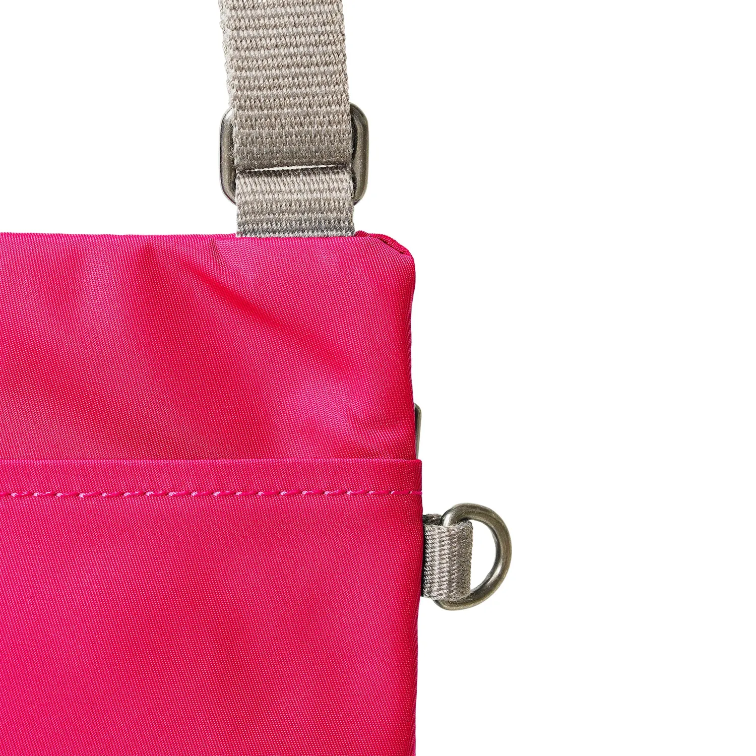 Roka London Chelsea slingtaske XS Sparkling Cosmo pink