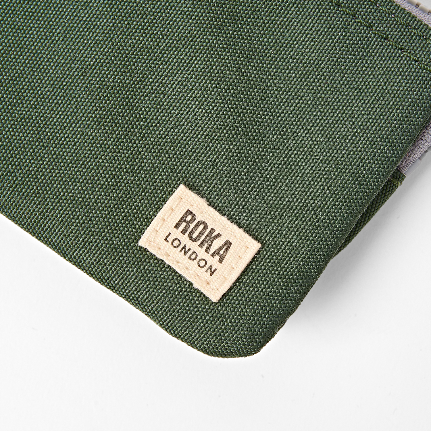 Roka London Carnaby pung Small Thunderstorm genbrugscanvas