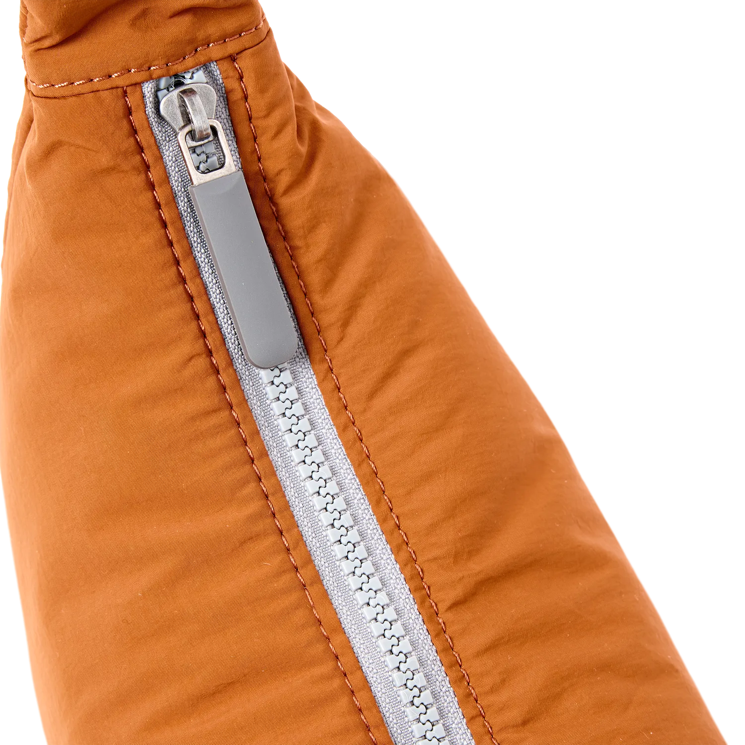 Roka London Farringdon skuldertaske Small 4,2 liter Dijon