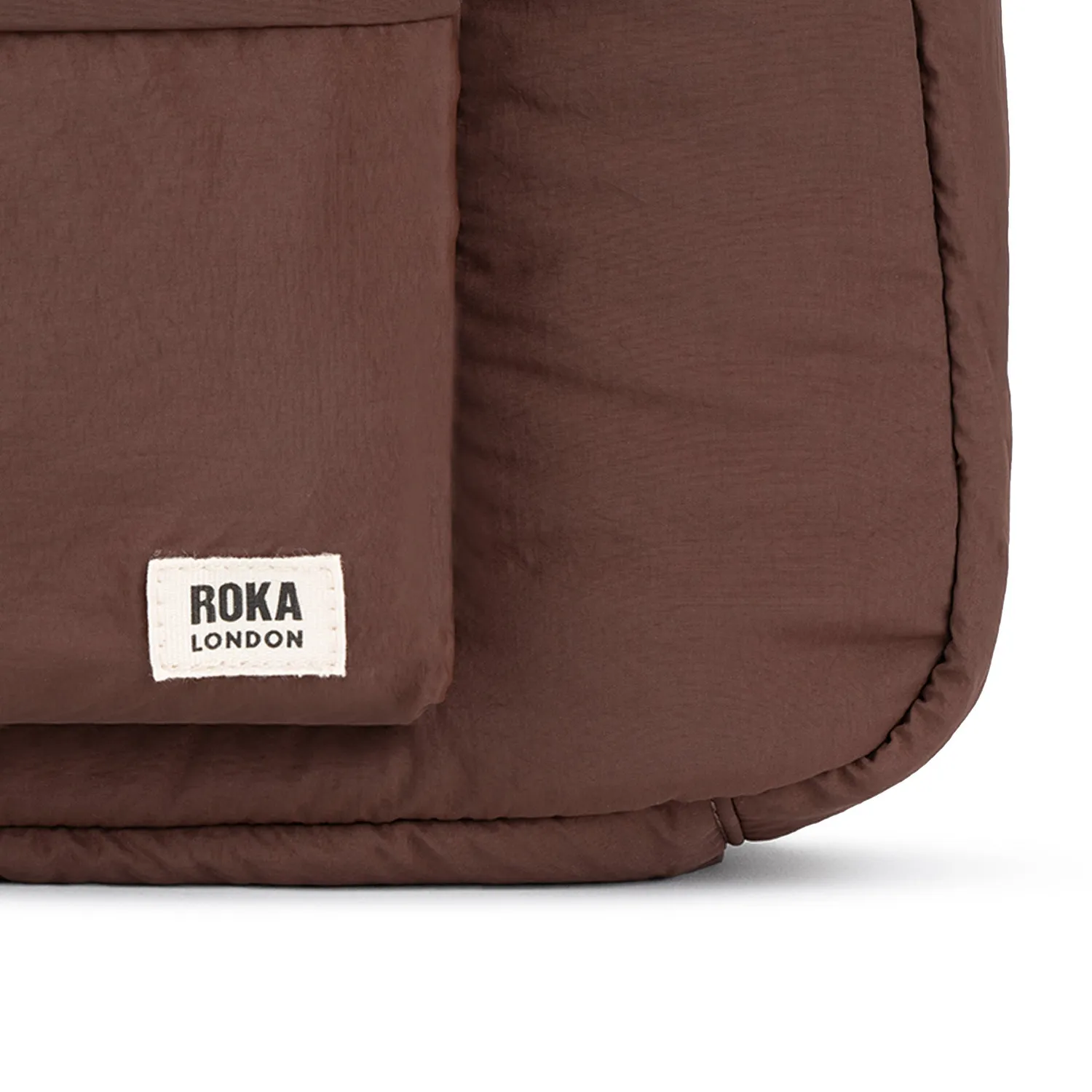 Roka London Belsize medium crossbody taske chocolate 14,7 liter