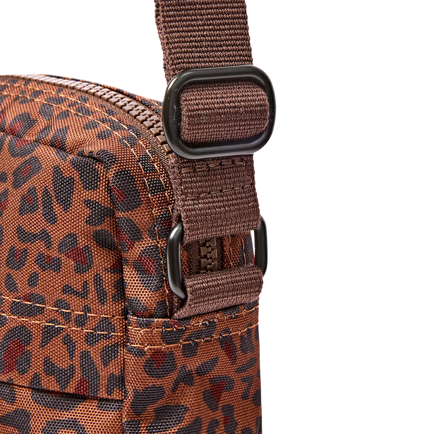 Roka London Bond Pocket crossbody taske Small mini leopard