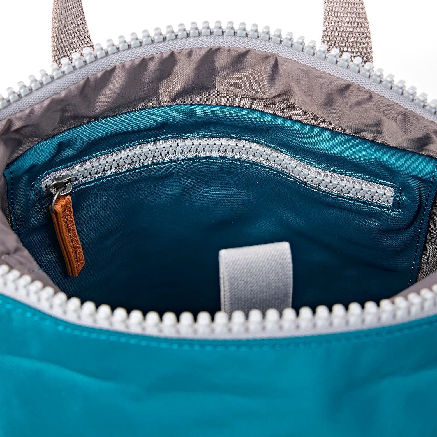 Roka London Canfield rygsæk Small north sea 9,8 liter