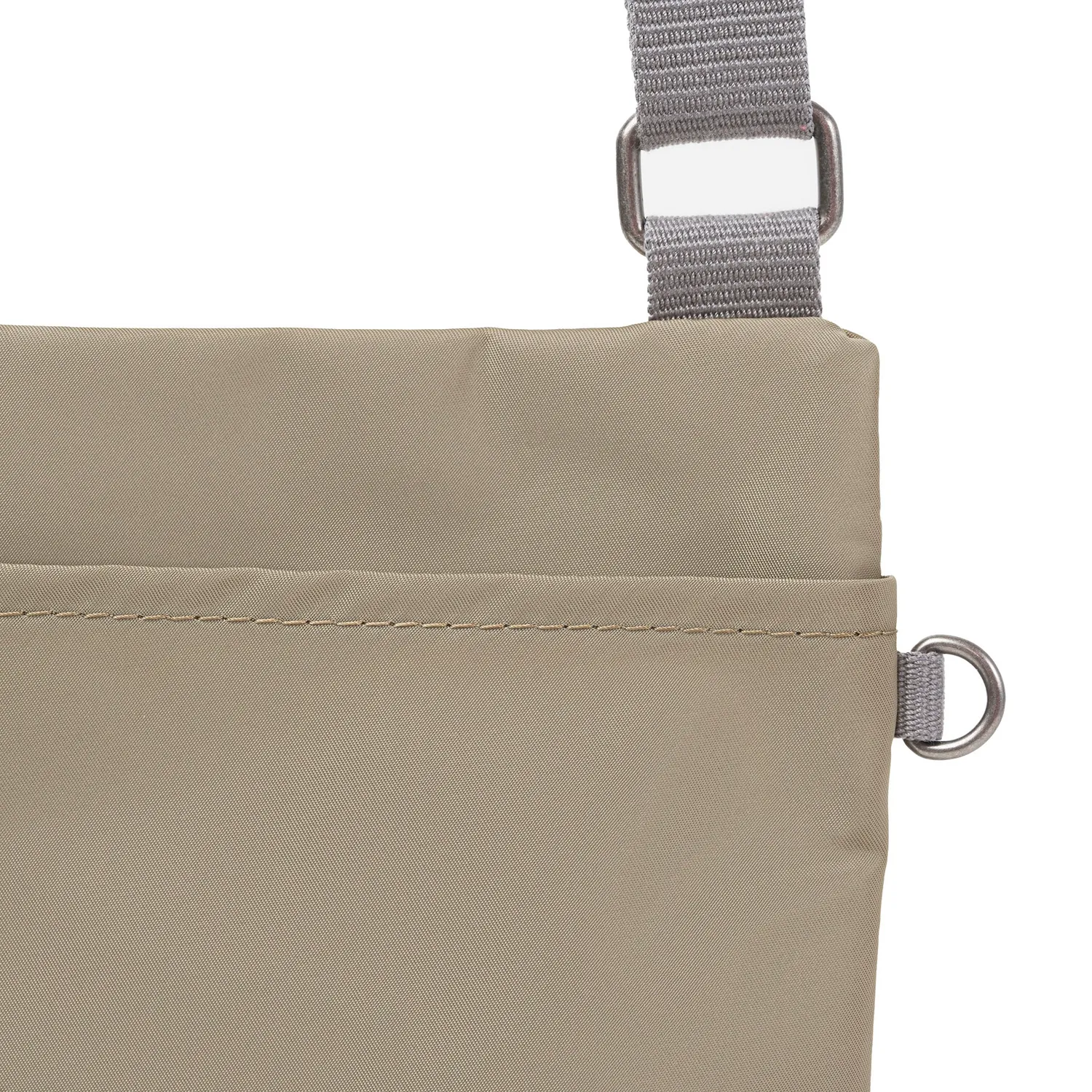 Roka London Chelsea B crossbody taske Medium taupe flad