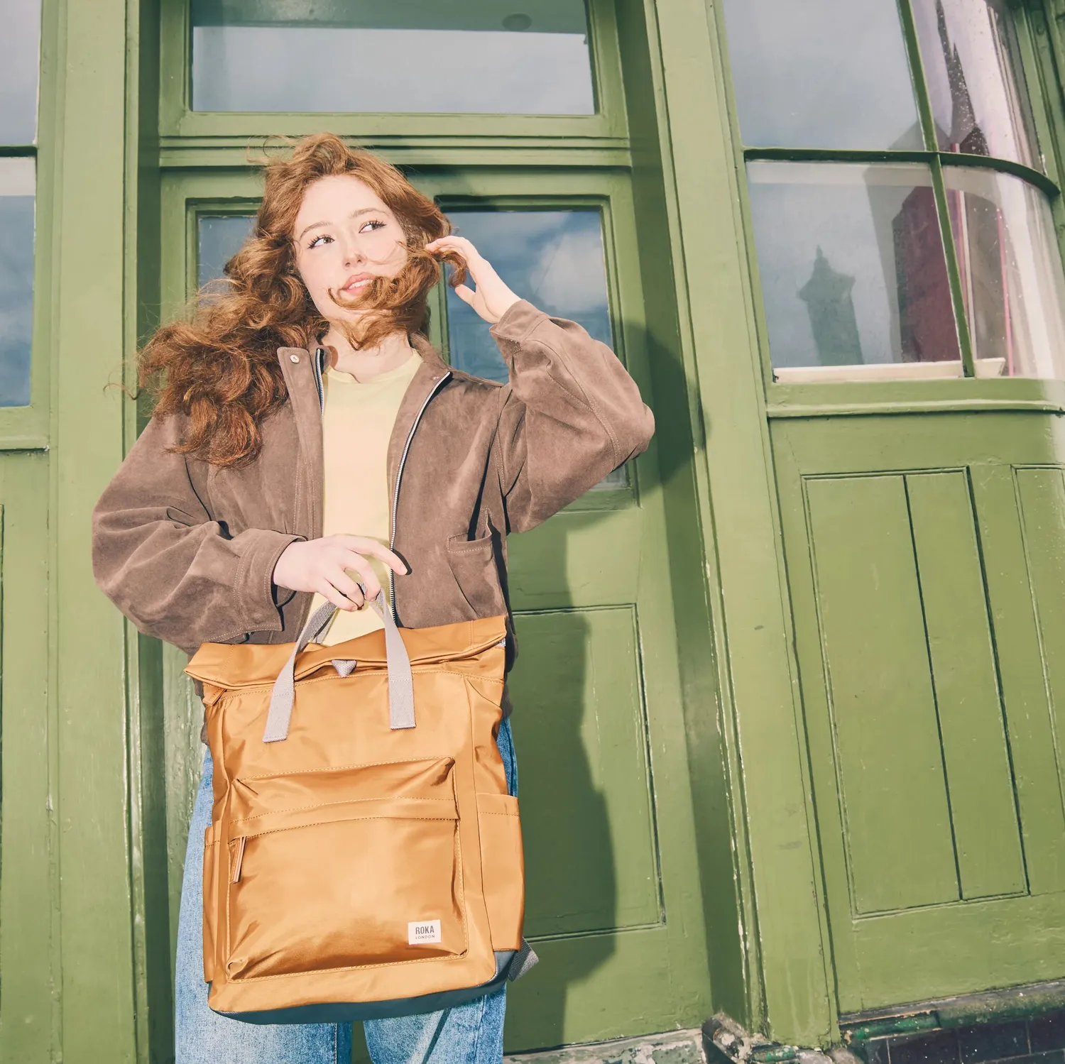 Roka London Canfield roll top rygsæk Biscuit vandafvisende