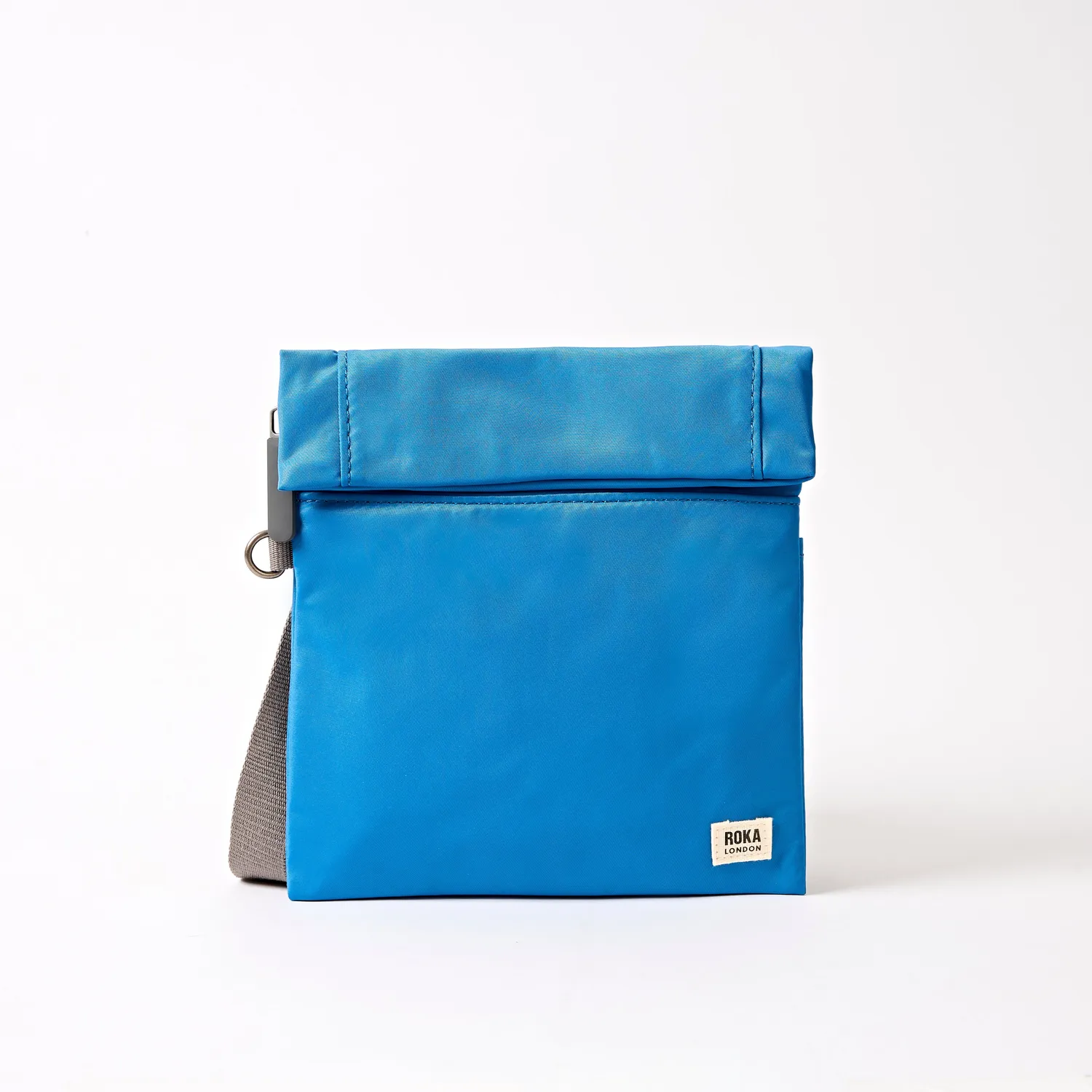 Roka London Stratford crossbody small malibu blue 0,5 liter