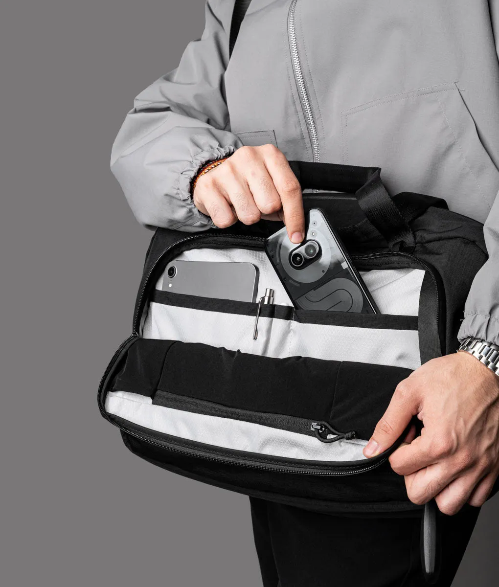 Alpaka Bravo Brief 16 computertaske sort ripstop