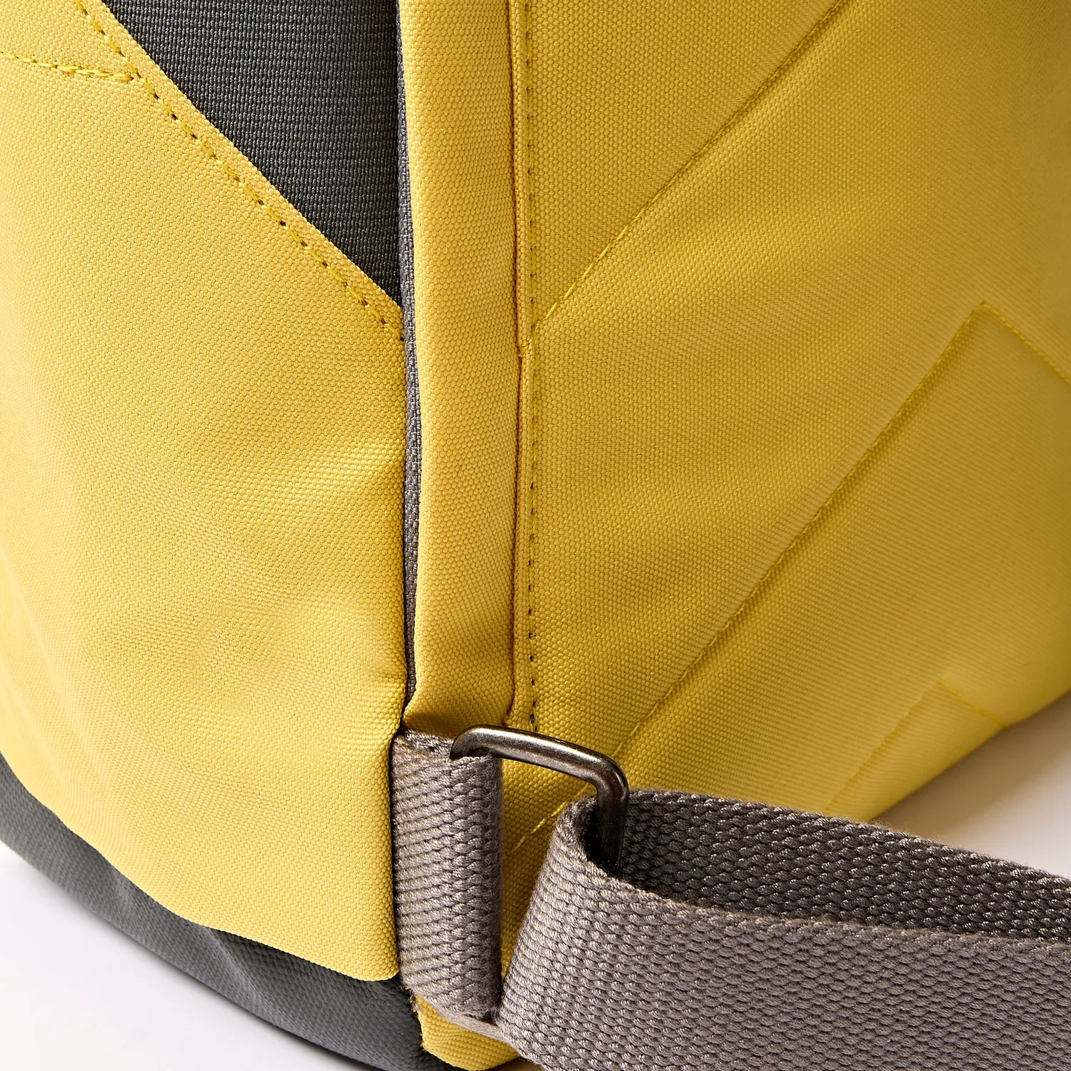 Roka London Canfield rygsæk Lemonade Stripe Small 9,8 l
