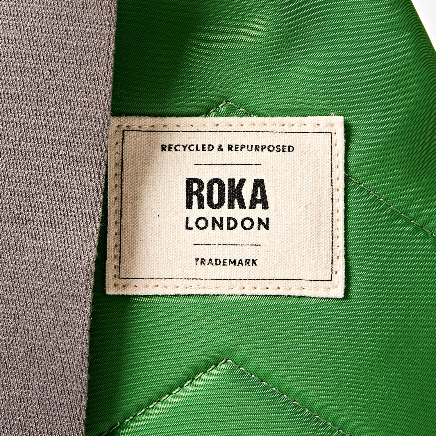Roka London Willesden Large sling lime vandafvisende