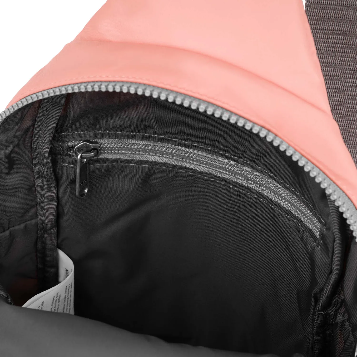 Roka London Willesden Sling taske Punch Large vegansk