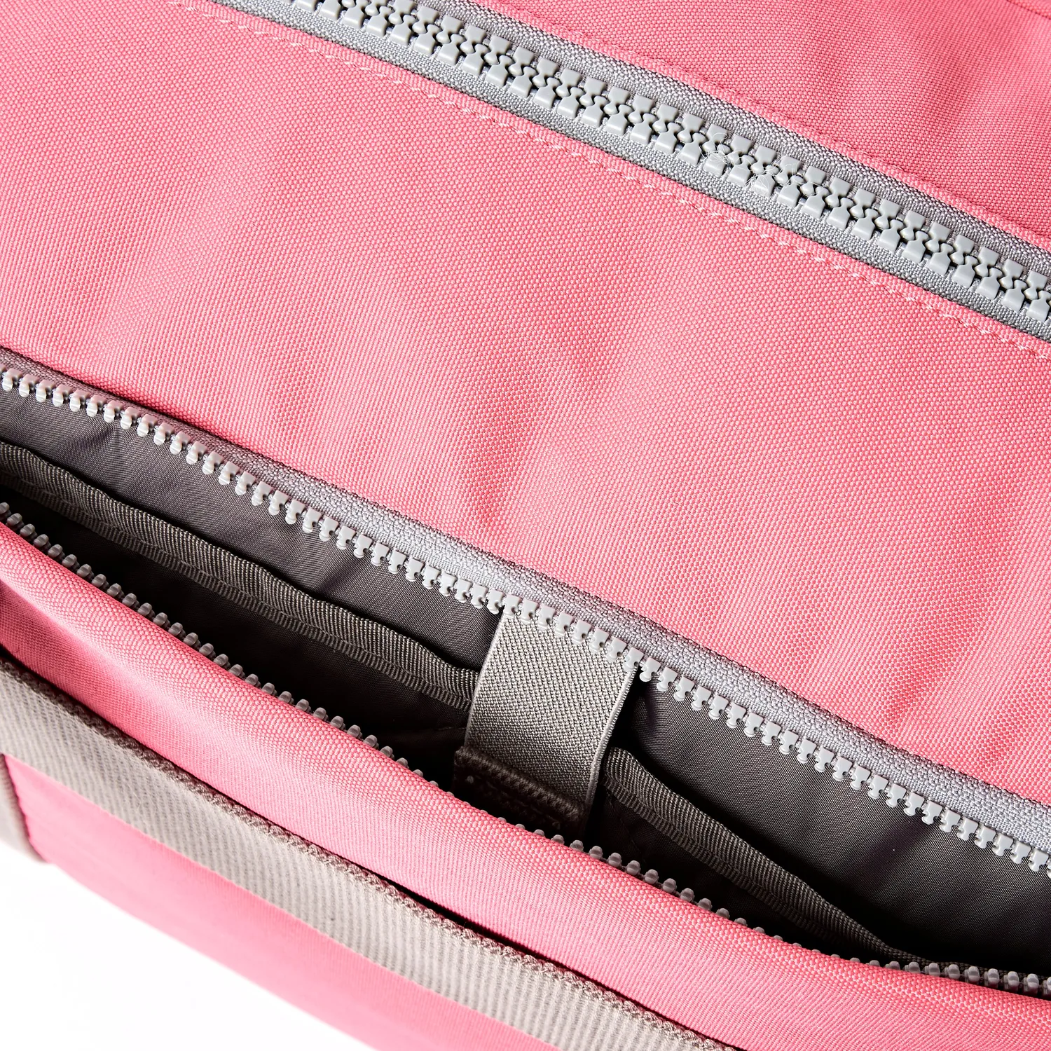 Roka Gatwick duffel taske pink Small med laptoprum