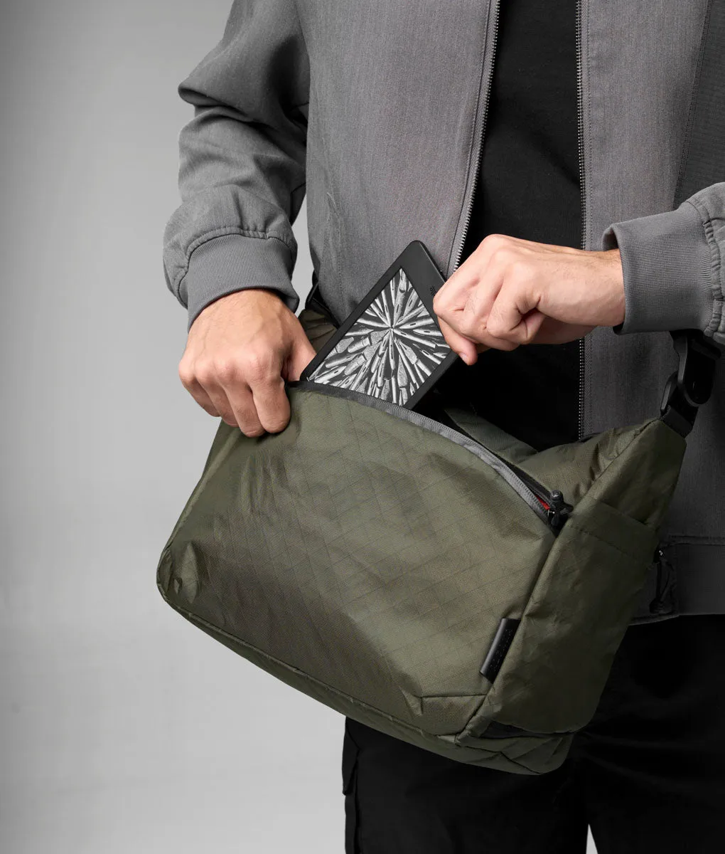 Alpaka Flight Satchel Ultradyne skuldertaske grøn