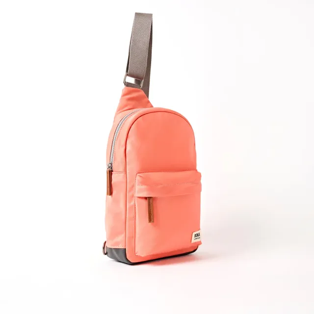 Roka London Willesden Sling Bag skuldertaske Large 5 liter