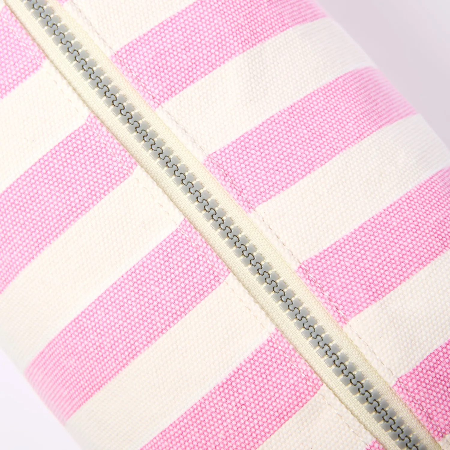 Roka London Maygrove toilettaske Sherbet Stripe Small vandafvisende