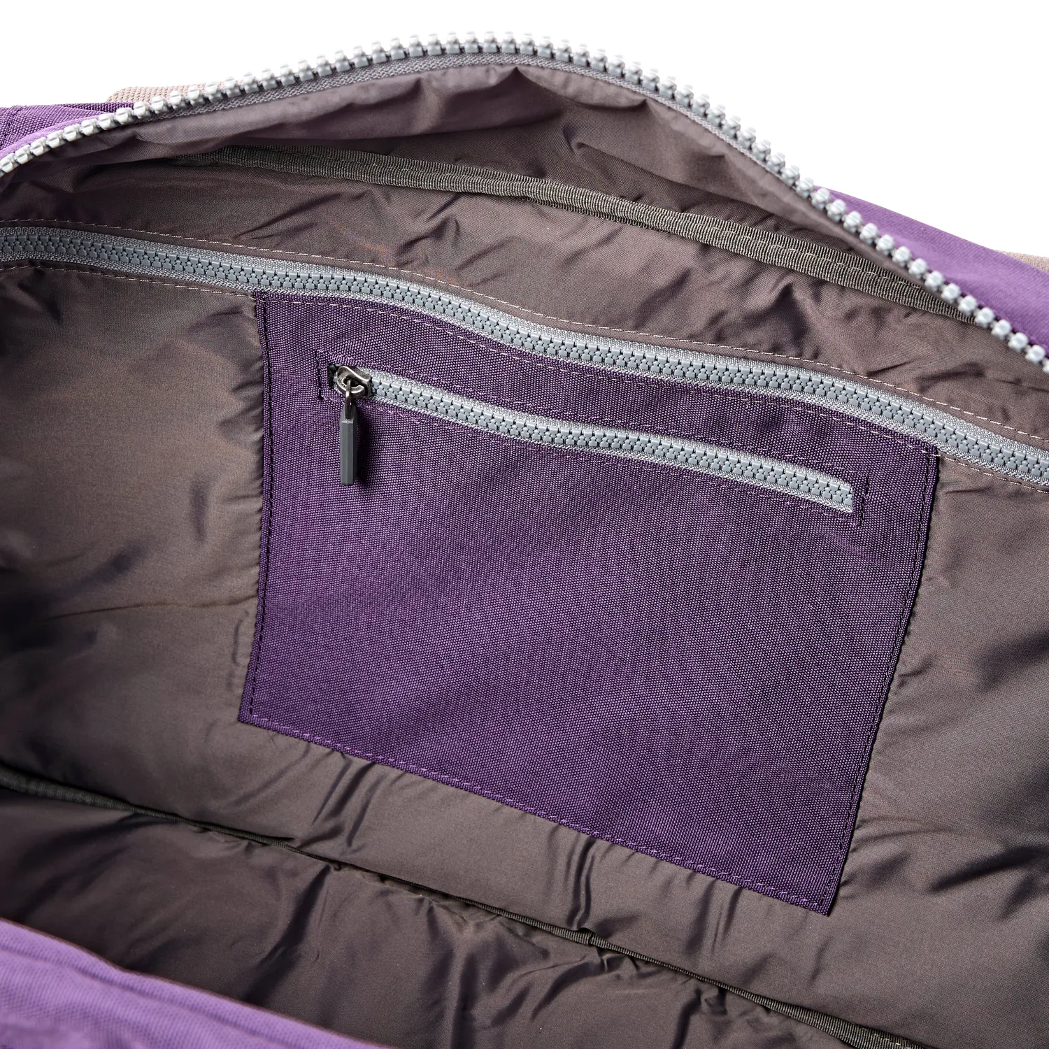 Roka London Gatwick Deep Grape duffel taske Medium laptop 17"