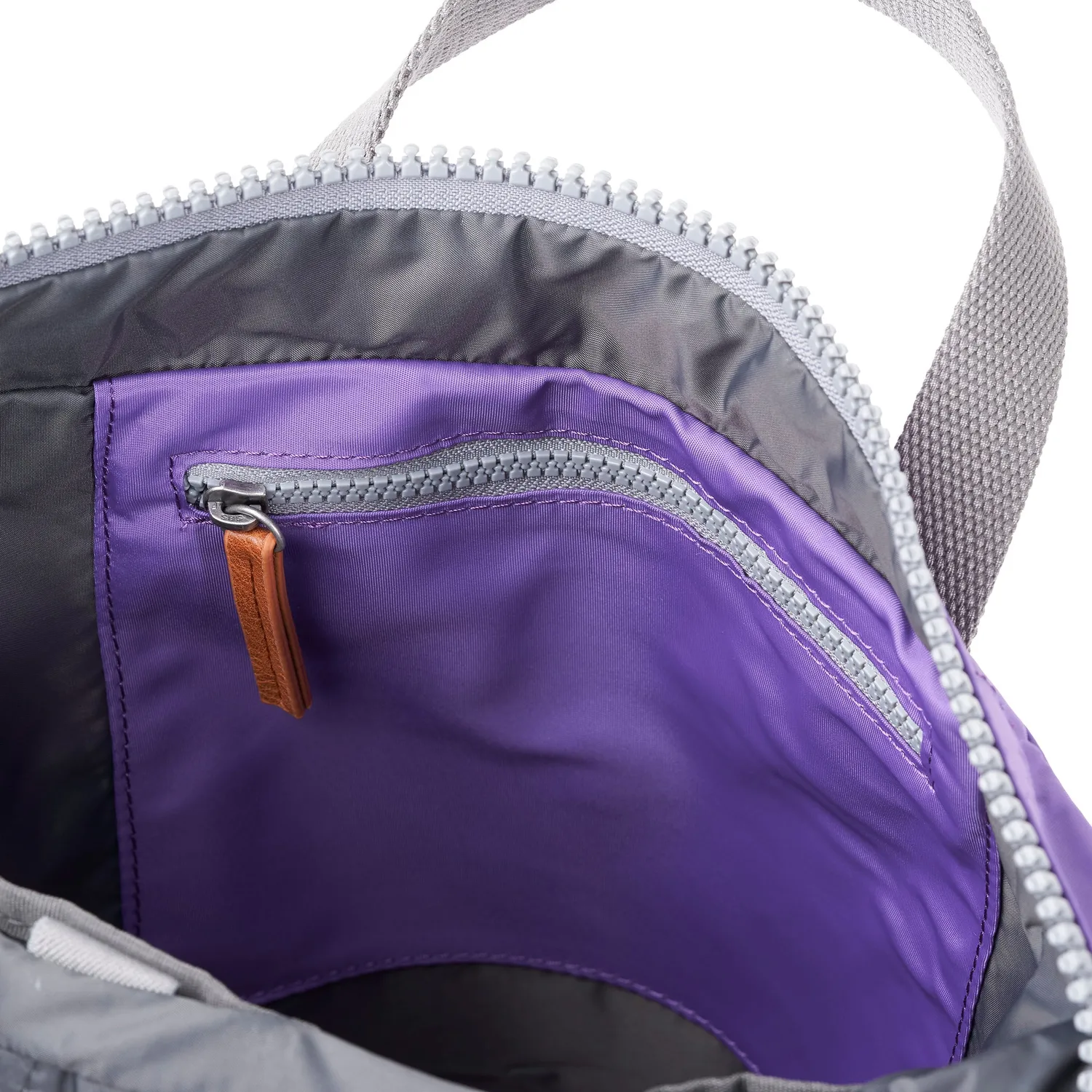 Roka London Canfield roll top rygsæk small fresh purple