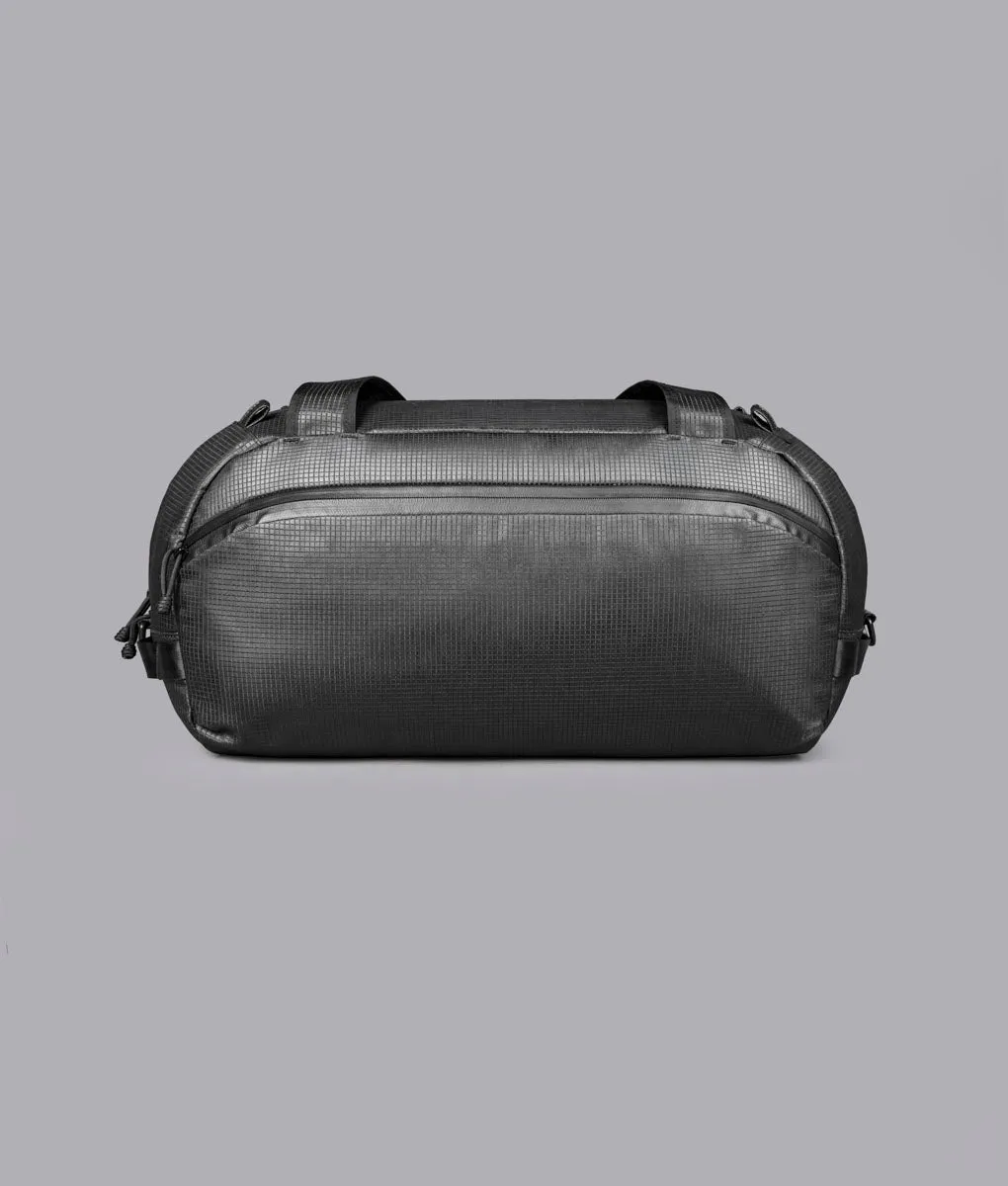Alpaka Momentum Duffel duffelbag 35 liter sort