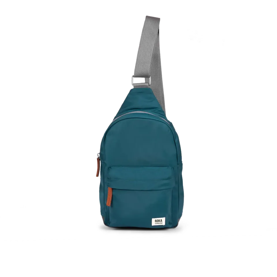 Roka London Willesden sling taske Large Teal 5 liter