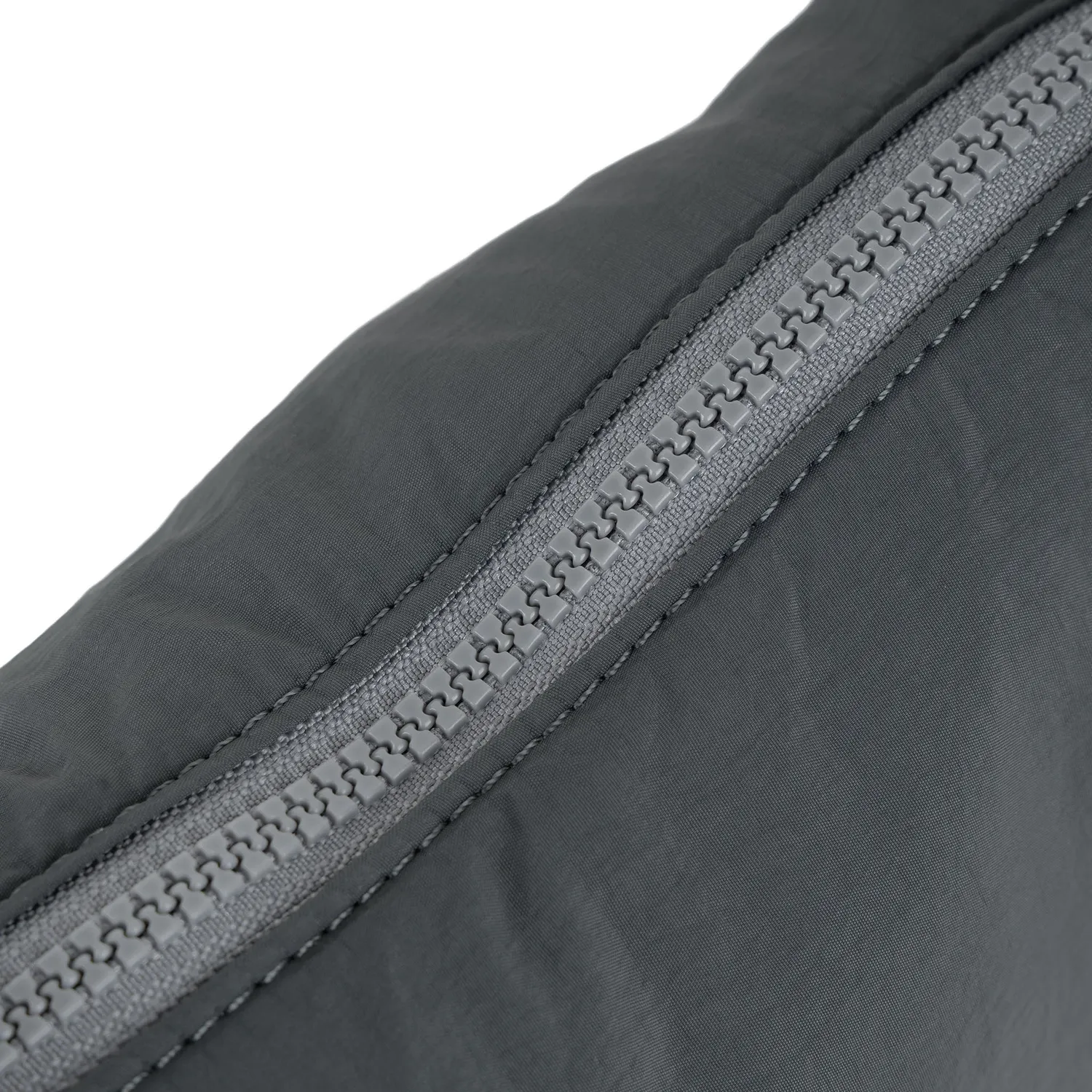 Roka London Farringdon Half Moon taske Small charcoal vandafvisende