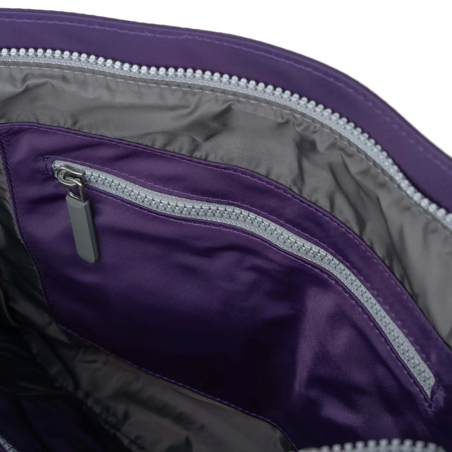 Roka London Moorgate M messenger taske Majestic Purple 3,2 l