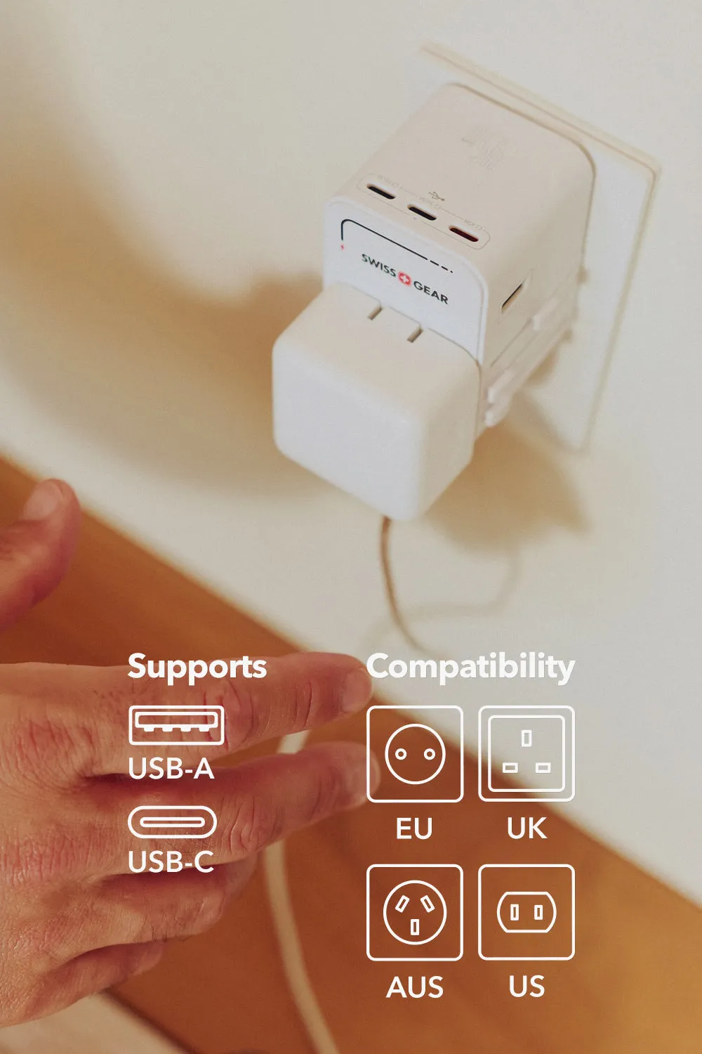 SWISSGEAR Worldwide Travel Adapter rejseadapter hvid med USB-C