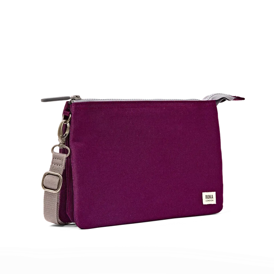 Roka London Carnaby XL crossbody Cherry Lacquer 0,5 liter