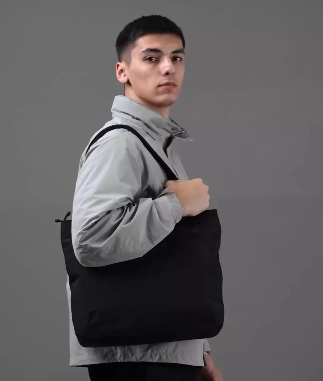 Alpaka Flight Tote M tote sort laptop