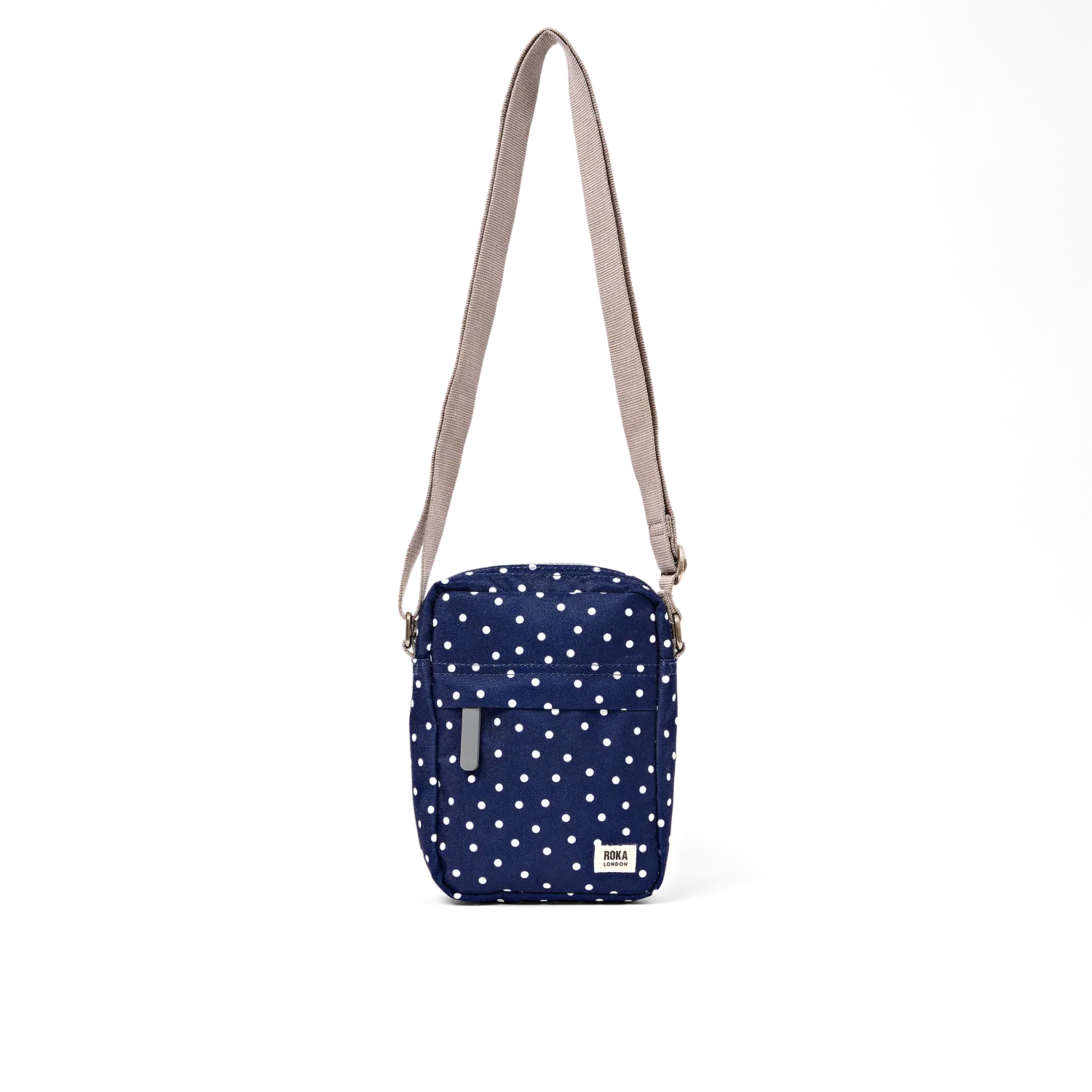 Roka London Bond Pocket crossbody taske Small navy polka dot vandafvisende