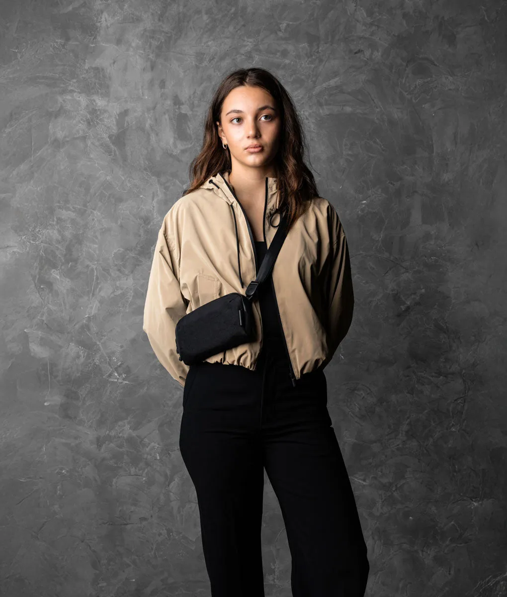 Alpaka Flight Pouch Pro rejsetaske sort rummelig