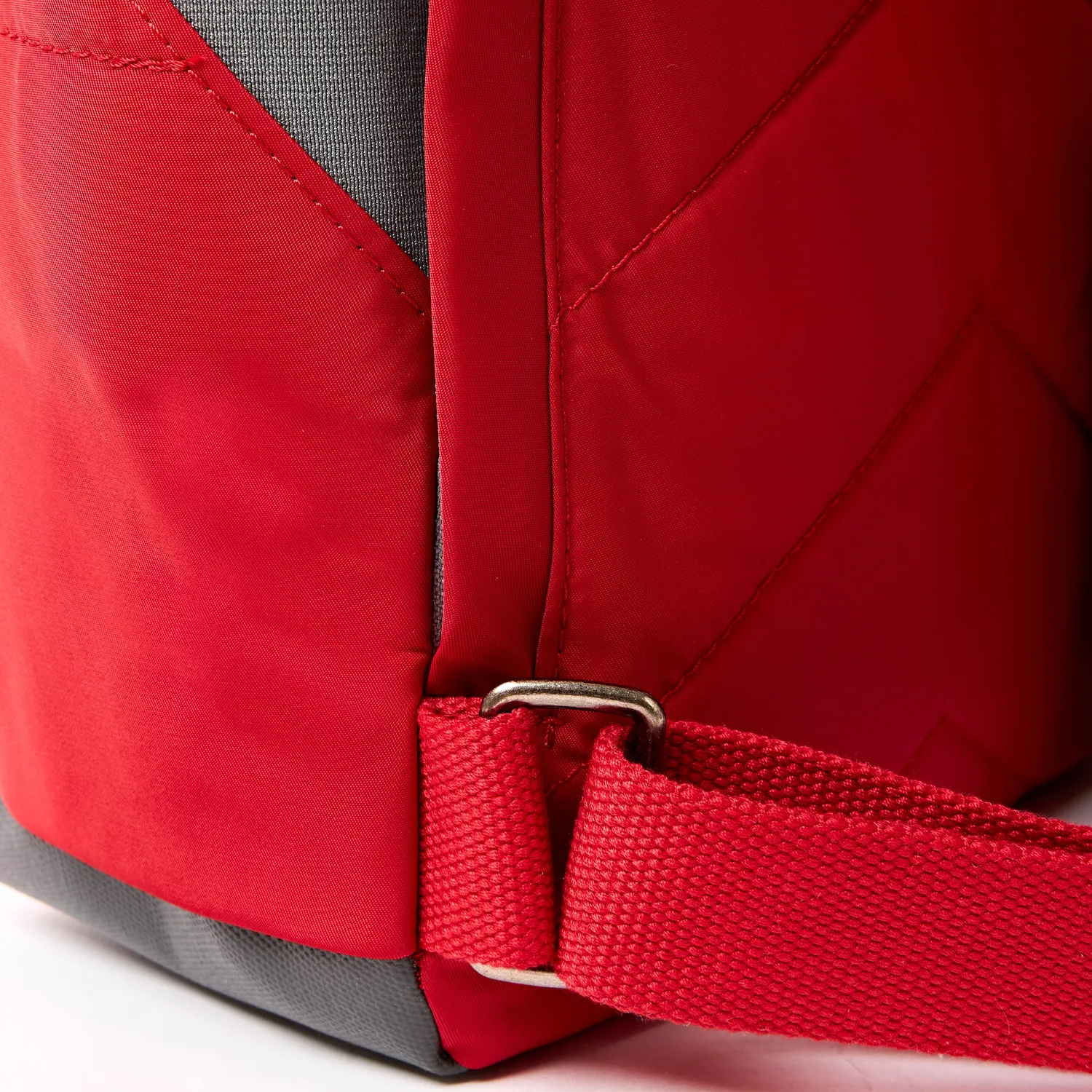 Roka London Canfield rygsæk Small Red Tonal 9,8 liter