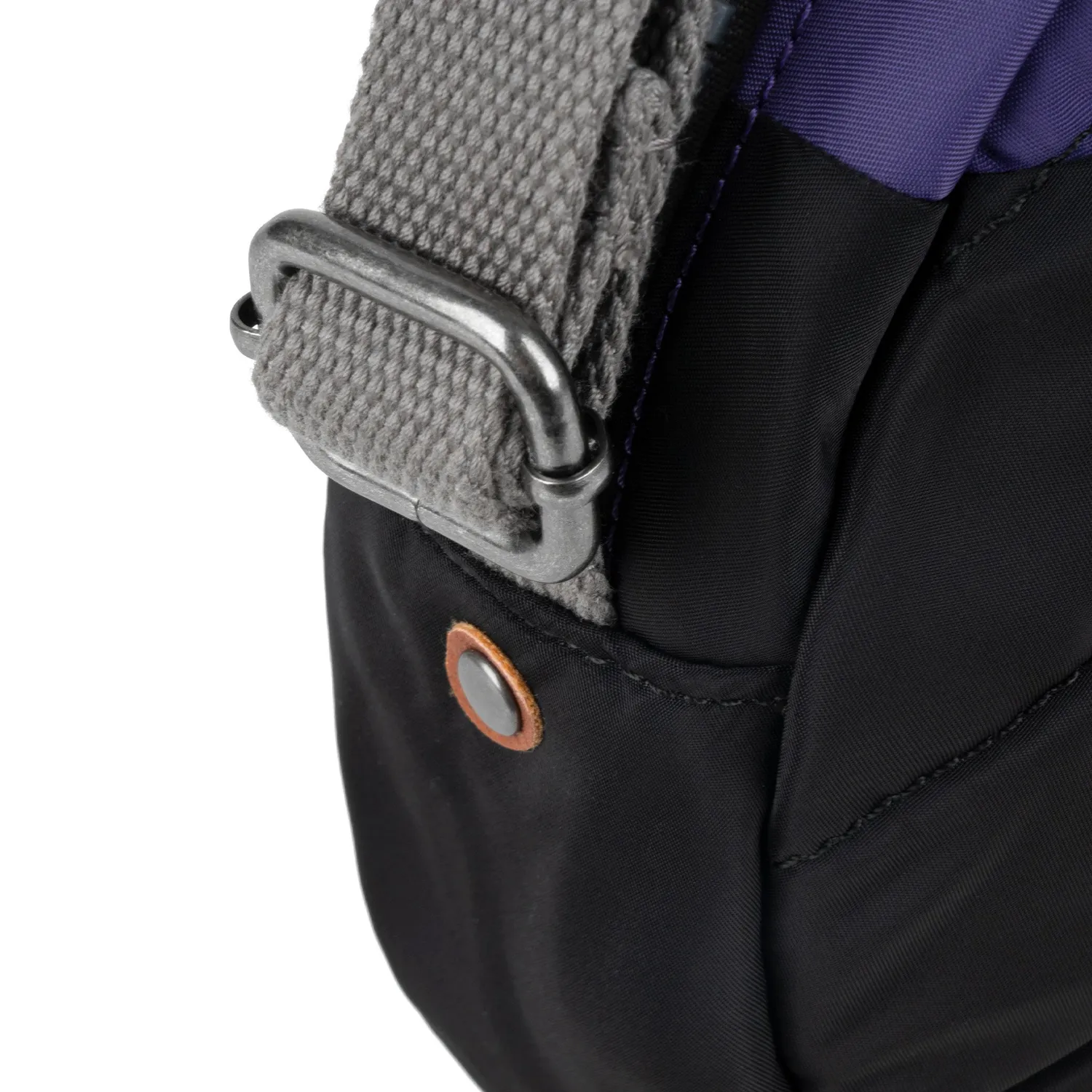 Roka Paddington Small crossbody 4,1L – Black Mulberry