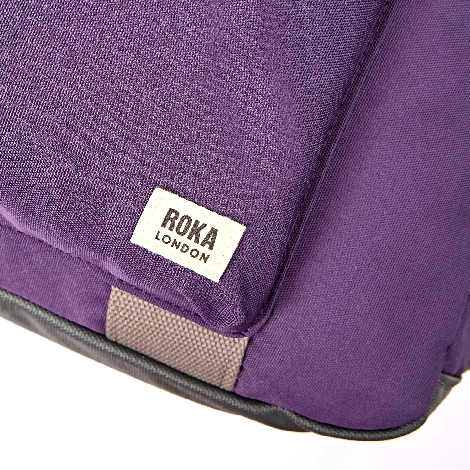 Roka London Gatwick Deep Grape duffel taske Medium laptop 17"