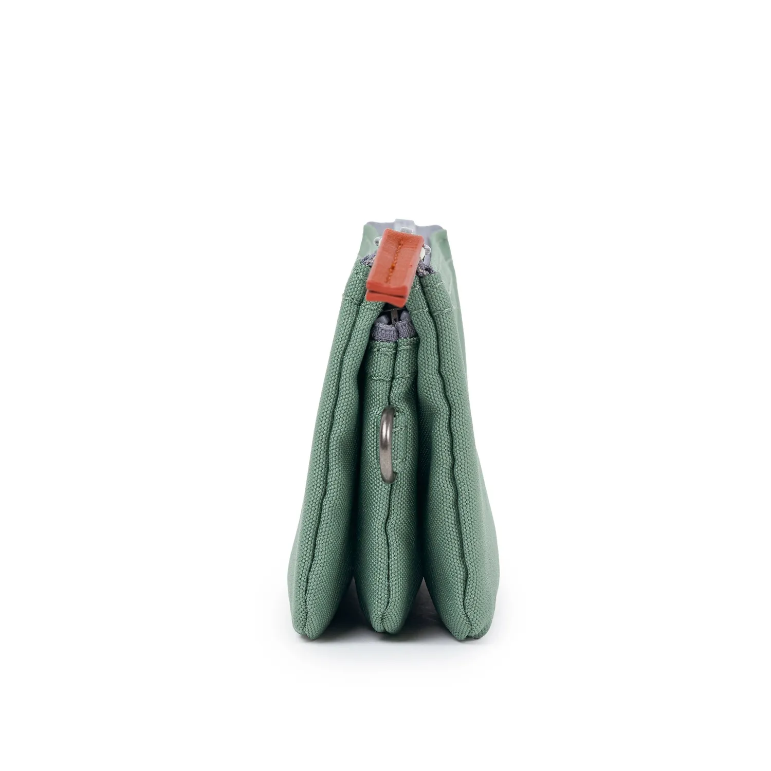 Roka London Carnaby pung Frost Small genbrugsnylon 3 rum