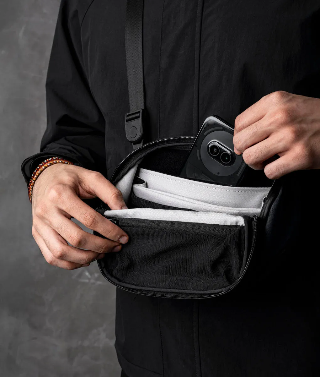 Alpaka Vertex Pouch Mini 2L pouch blå Axoflux organiseret